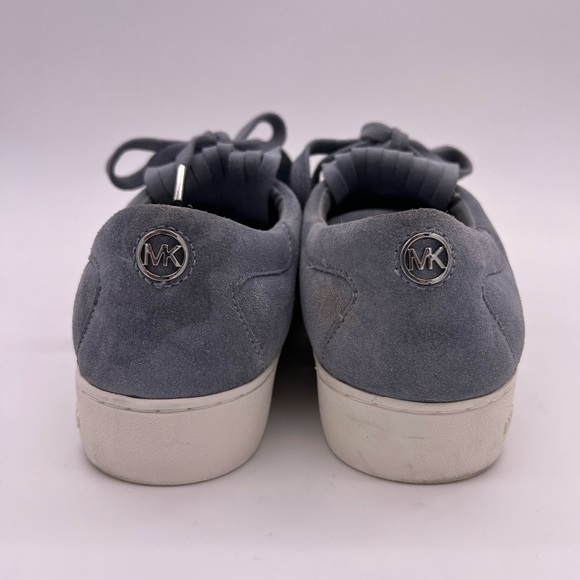 Michael Kors Keaton Kiltie Sneakers Suede Blue Fringe
Lace Up Size 8.5 - Picture 7 of 16